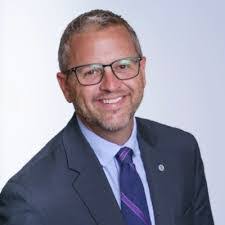 Shannon Weese's Instagram, Twitter & Facebook