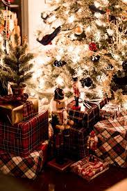 Craftberry Bush Christmas Night Home Tour Https Www Craftberrybush Com Christmas Night Christmas Christmas Time