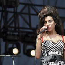 Amy Winehouse S 2019 Tour Why Dead Celebrity Holograms Keep Happening Vox For her hologram that aided reign, see fortress of sanctuary hologram. why dead celebrity holograms keep