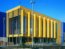 Ikea Cardiff Stubbs Rich Architects Cardiff Wales United Kingdom Arquitectura Edificios Sombras