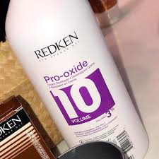 See more ideas about peroxide hair, hair, long hair styles. Does 10 Volume Developer Lighten Hair Does It Damage Hair