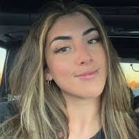 Jade Rowe's Instagram, Twitter & Facebook