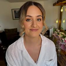 Hair & Make-Up by Faye Kenyon