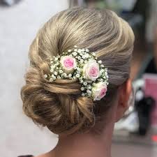 Hier Eine Wunderschone Brautfrisur Hochzeit Bridalhair Bride Brautfrisur Hochsteckfrisuren Flowers Rose Dugun Saci Sac Stilleri Gelin Sac Modelleri