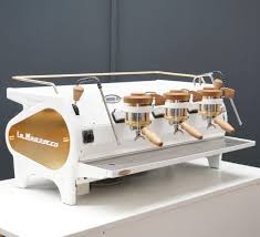 White Brass And Handcrafted American Oak La Marzocco Strada Coffee Shop Design Coffee Supplies Italy Coffee