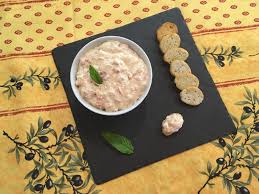 1 gros poivron rouge,200 g de feta,125 g de yaourt nature à la grecque le ktipiti c'est une préparation à base de feta, de poivron grillé et de feuilles de menthe à tartiner sur des. Ktipiti Les Papilles De Karen