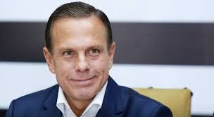 He currently resides in são paulo, brazil. Ataque Em Escola Deficit Bilionario E Concessao Os 100 Dias De Doria Noticias R7 Sao Paulo