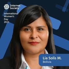 Lia Solis's Instagram, Twitter & Facebook