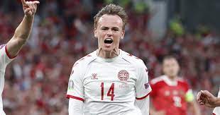 However, someone on twitter has pointed. Watch Spurs Target Mikkel Damsgaard Scores A Screamer For Denmark Planet Football