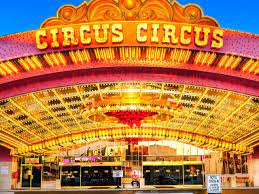 Circus Circus Las Vegas Top 8 Family Vacations In America Travelchannel Com Las Vegas Vacation Las Vegas Trip Vegas Hotel