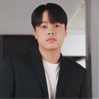 100+ "Ice Lee" profiles