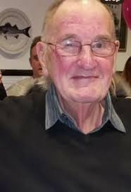 Tributes to 'unforgettable' dad reunited with beloved wife as family share  '64-year love story'