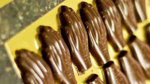 Het antwerps handje, dat zijn oorsprong kent in een legende, werd lokaal bekend na een culinaire. De Lekkerste Steden Van Belgie