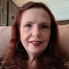 I have a Don Joy ice machine that I am not crazy about because it does not  stay cold long enough without an ice refill. I do not know what the  submerged