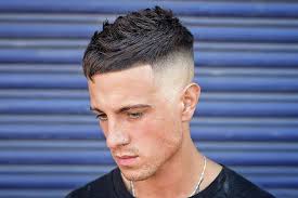 By wearing it wavy, hair appears more voluminous. 35 Best Hairstyles For Men With Big Foreheads 2021 Styles