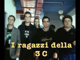 L'incitamento del pubblico che urlava a gran voce cento! Le Sigle Tv Italiane Con Cui Tutti Siamo Cresciuti
