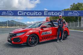 A minha musica favorita vai desdo heavy metal ao rock classico. Wtcr Pilot Tiago Monteiro Bricht Rekord Fia Wtcr World Touring Car Cup