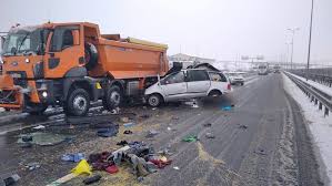 Pentru avizarea online urmeaza pasii de mai jos: Foto Groaznic Accident Intre O MaÈ™inÄƒ È™i Un Utilaj De DeszÄƒpezire Trei BÄƒrbaÈ›i Din BacÄƒu Au Murit Ziarul De BacÄƒu