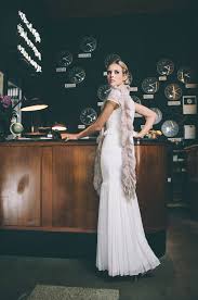 Damit ihr keineswegs richtungslos online suchen müsst, haben wir etliche, diverse kleider in türkistönen für. Vintage Brautkleid Im 30er Jahre Stil Mine Kuss Die Braut Brautmode