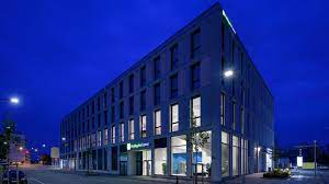 Holiday inn express birmingham snow hill is situated in the heart of birmingham's financial area known as the colmore business district. Holiday Inn Express Regensburg Success Hotel Group