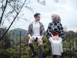 .couple prewedding daerah depok foto studio daftar harga prewed outdor casual kebumen daftar jasa foto freweed di palangka raya dekorasi prewedding indoor denis arista nikah dimana foto freewedding daerah palangkaraya doto prewed kebumen fhoto pre wedding. Terbaik Dari Kaos Couple Untuk Prewedding Gallery Pre Wedding