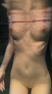 免费裸体泳池色情视频-海量福利任你选