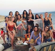 Acun ilıcalı ile izdivaç hazırlığı yapan şeyma subaşı, ablası, kardeşi ve annesinden sonradan babasını paylaştı. Seyma Subasi Aile Fotografi Na Neden Giremedi Dizi Haberleri Tv Gazetesi Bugun Dizi