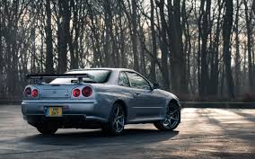 Download the perfect nissan gtr r34 pictures. Nissan R34 Skyline Gt R Vs R35 Gt R Downloadable Image Gallery Part 2