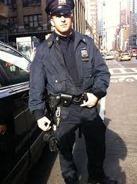 Meet The Most Beloved Police Officer In New York City Men In Uniform Hot Cops Police Officer