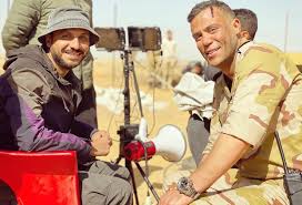 عمر الشناوي و المخرج بيتر ميمي من كواليس تصوير مسلسل الاختيار2. Ù…Ø­Ù…Ø¯ Ø§Ù…Ø§Ù… ÙŠ Ø«Ù†ÙŠ Ø¹Ù„Ù‰ Ø§Ù„Ù…Ø®Ø±Ø¬ Ø¨ÙŠØªØ± Ù…ÙŠÙ…ÙŠ ÙˆÙŠØªÙ…Ù†Ù‰ Ø¹ÙˆØ¯Ø© Ø§Ù„ØªØ¹Ø§ÙˆÙ† Ø¨ÙŠÙ†Ù‡Ù…Ø§ ÙˆÙ„ÙƒÙ† Ne7na Magazine