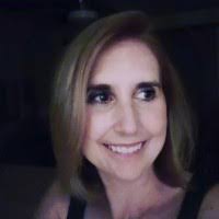 Tess Carson's Instagram, Twitter & Facebook