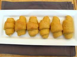 Thousands of home decorating ideas, recipes, craft ideas, diy project sheets and how to videos. Pumpkin Crescent Rolls Num S The Word