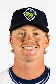 Avery Short Stats, Age, Position, Height, Weight, Fantasy & News