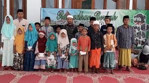 Check spelling or type a new query. Remas Sabilillah Gelar Penyerahan Santunan Anak Yatim Dan Lansia