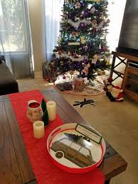 With chevy chase, beverly d'angelo, juliette lewis, johnny galecki. How To Host A Griswold Christmas Party Without Breaking The Bank