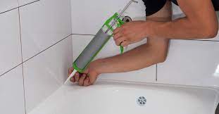 Red devil 0405 bath siliconized acrylic caulk is one of the best bathroom caulk to prevent mildew from having the lifelong sealing. Grout Vs Silicone What S Best When Renovating Your Bathroom