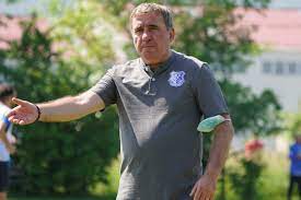Farul constanta soccer offers livescore, results, standings and match details. GicÄƒ Hagi Primul Antrenament La Farul Imagini Cu Regele
