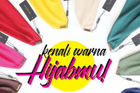 Dari atas tampak olehku wajah wanita paruh baya yang cantik dengan mulut penuh sesak oleh batang penisku yang keluar masuk. Kenali Warna Hijabmu Tersilap Pilih Warna Kusam Jawapnya Utusantv