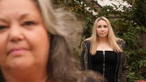 Covid-19: 'I lost my apprenticeship with my mum because of coronavirus'