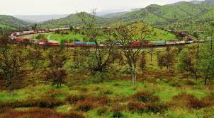Tehachapi Train Loop By Connie Cooper Edwards Tehachapi Around The World In 80 Days Places To Travel