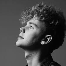 Opinions and recommended stories about francesco yates birth name: Francesco Yates Gifs Find Share On Giphy