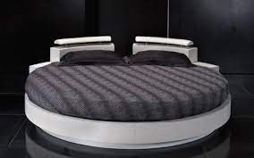 Ein schönes bett aus massivholz begleitet sie einige jahre dieser zeit. Bett Betten Und Design Mobel Von Formitalia Lifestyle Und Design