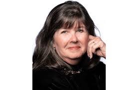 Megan Marra's Instagram, Twitter & Facebook