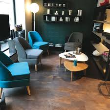 Salon Xs 2 Rue Des Michottes 54000 Nancy Photos D R Deco Salon Coiffure Salon Maison Deco