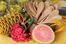 Dalam satu biji buah jambu batu atau guava, ia mengandungi vitamin c, a, kalium, antioksidan, magnesium dan folat. Khasiat Pengambilan Jambu Batu