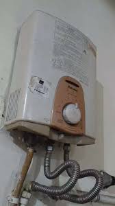 Angka penjualannya lumayan bagus dengan permintaan yang sangat tinggi. Pemanas Air Water Heater Merk Paloma Masih Bagus Dan Normal Perlengkapan Rumah 813281456