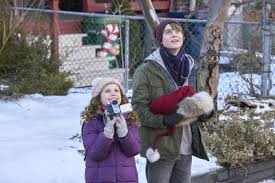 фильм дом странных детей мисс перегрин смотреть онлайн бесплатно The Christmas Chronicles Trailers Featurette Images And Poster Movies Used Camping Gear Movies To Watch