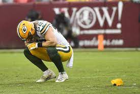 Roughing The Passer Controversy Continues As Packers Linebacker Clay Matthews Gets Flagged Again The Athletic