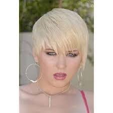 Claudia Downs's Instagram, Twitter & Facebook