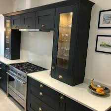 Lyskam White Apollo Quartz Via Benchmarx Tradeyoftheweek Benchmarx Kitchen Charcoal Kitchen Kitchen